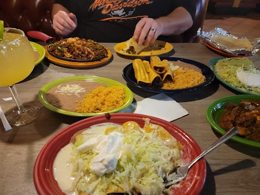 Las Lomas Restaurante Mexicano photo 3